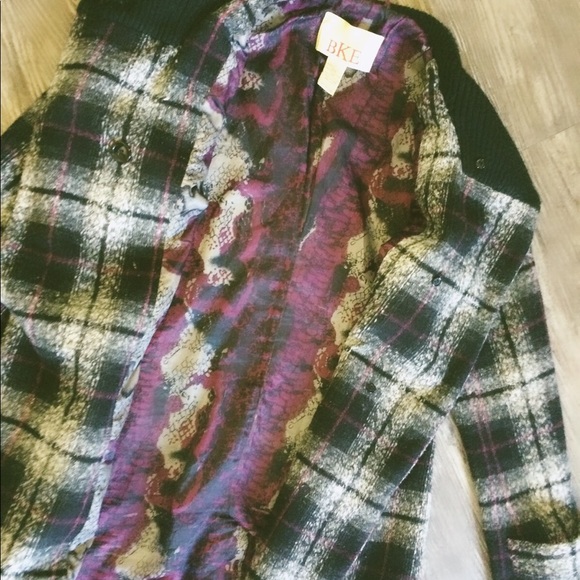 BKE wool plaid coat - Picture 5 of 8